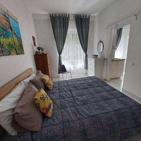 Pied A Terre Nr.5 Lägenhet La Spezia Exteriör bild